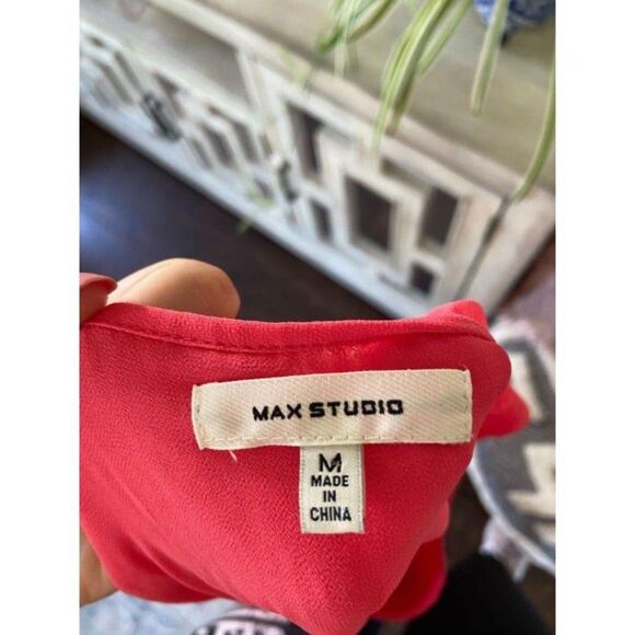 Max Studio Coral Flowy Top (Medium) - Picture 3 of 3